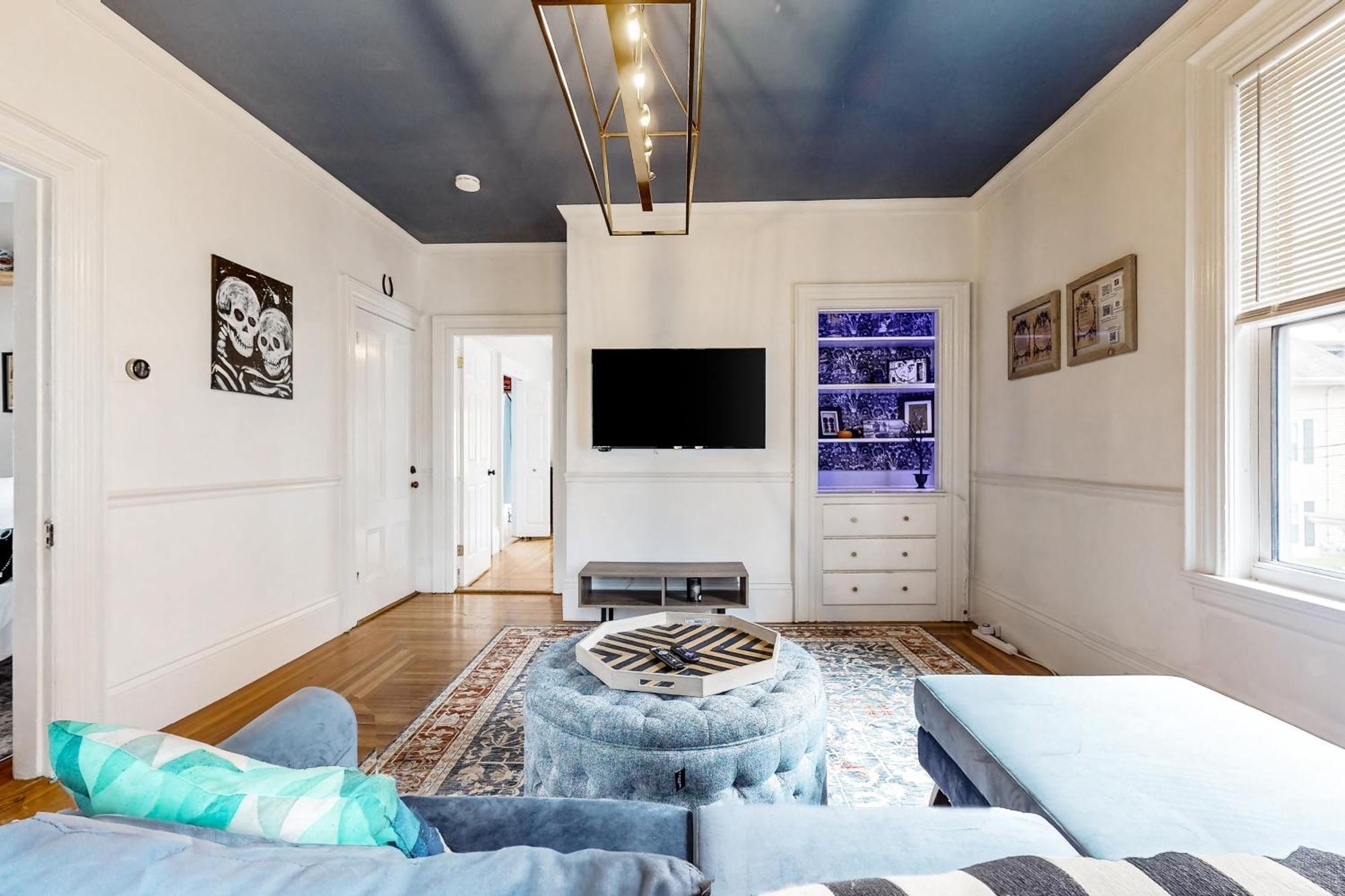 Appartement Witchy Modern à Salem Extérieur photo