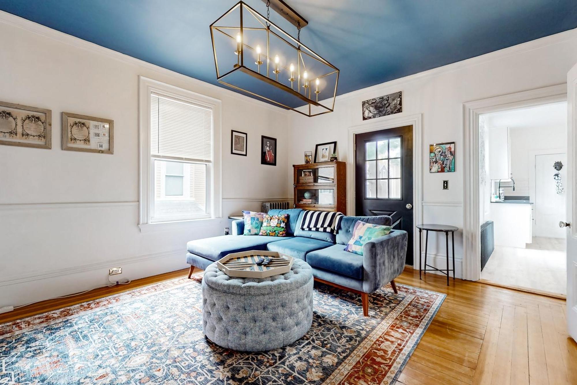 Appartement Witchy Modern à Salem Extérieur photo