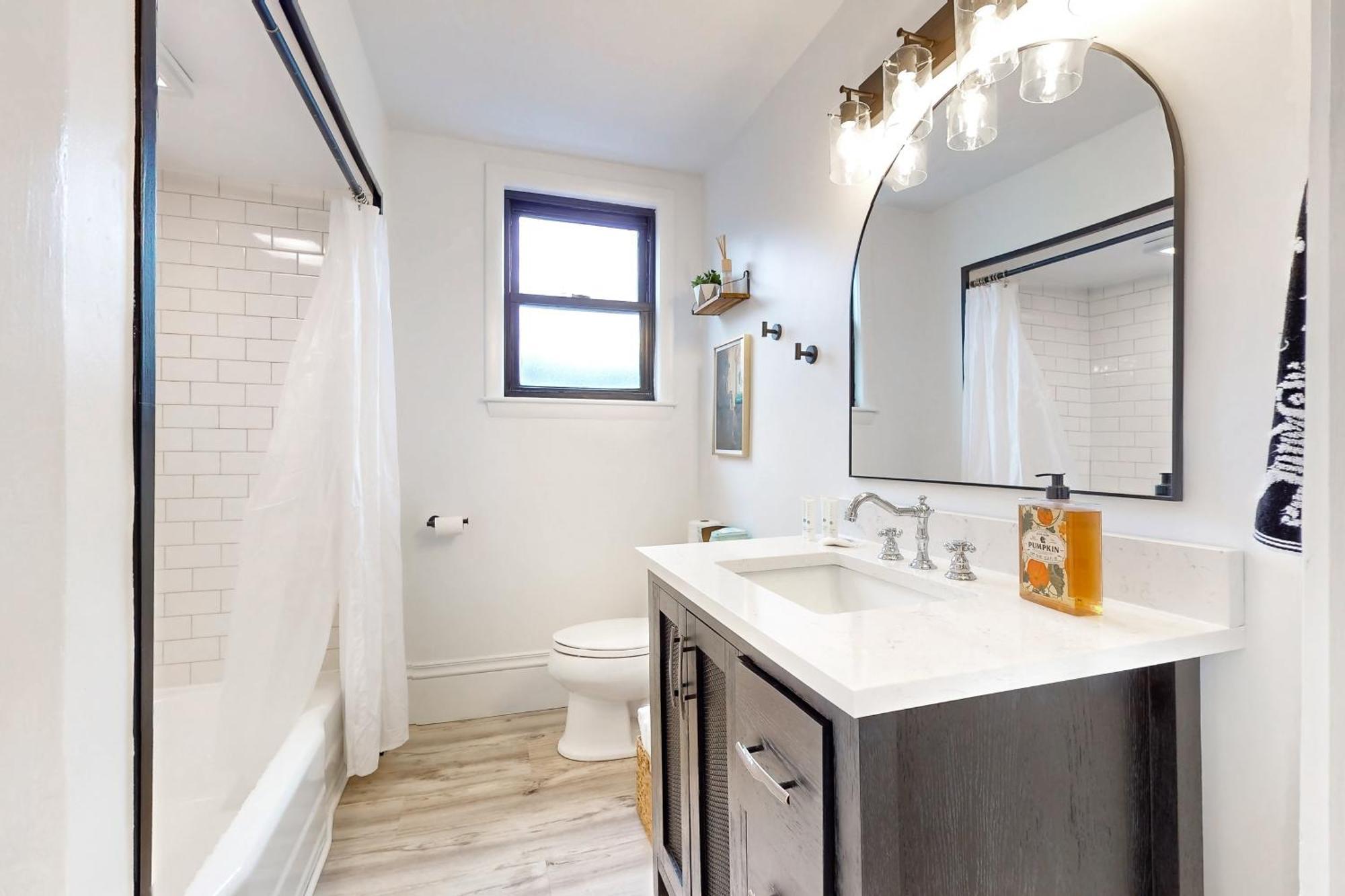 Appartement Witchy Modern à Salem Extérieur photo
